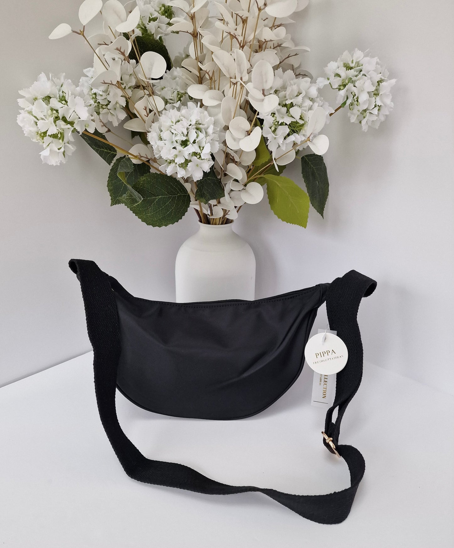 Pippa - Slouch Crescent Bag - Vegan