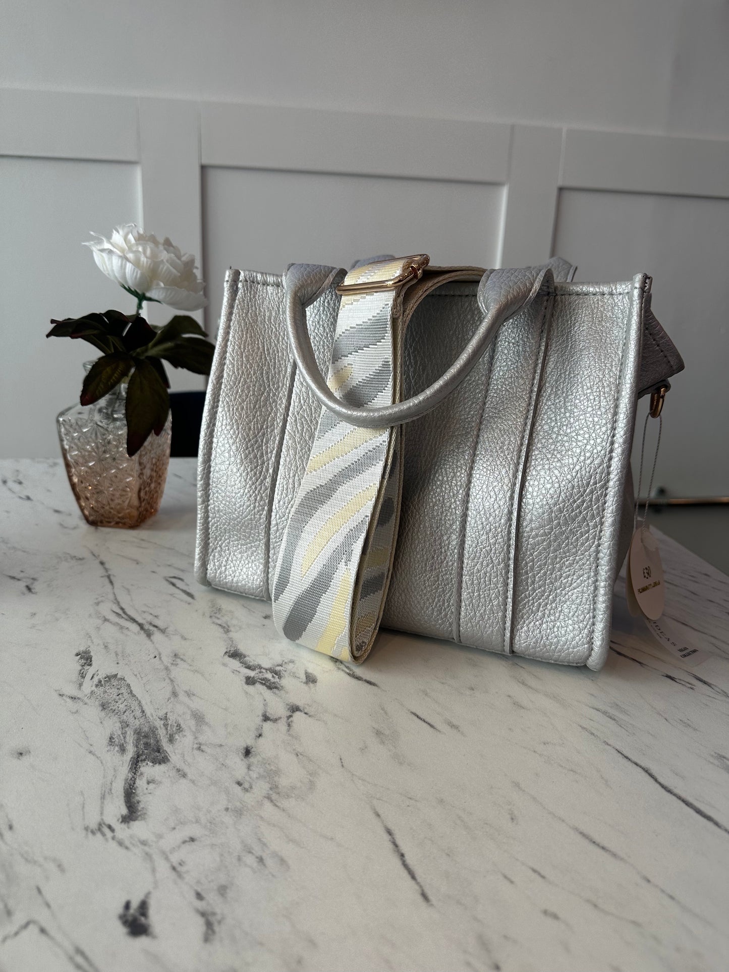 Nellie - Tote - Vegan Collection