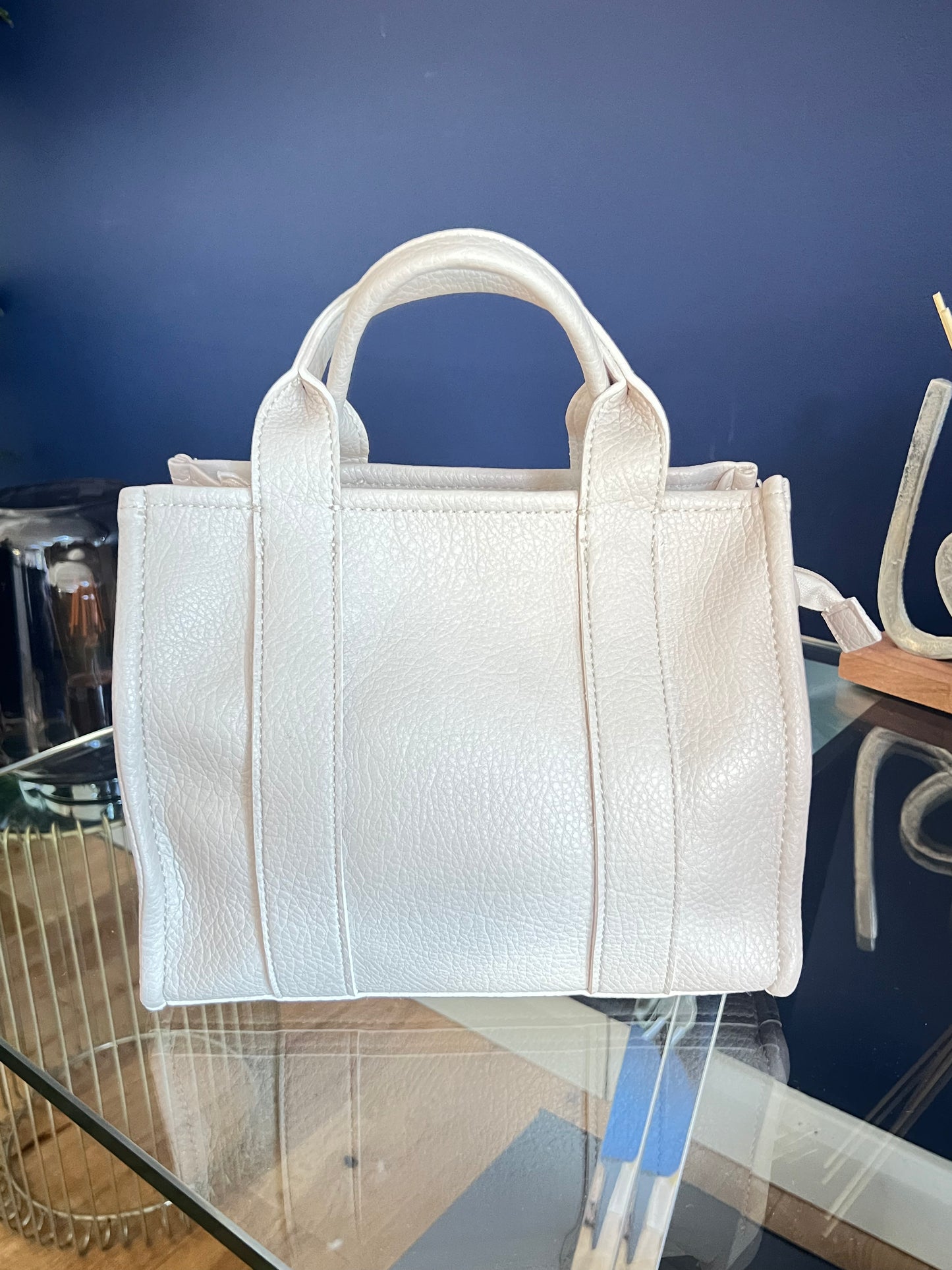 Nellie - Tote - Vegan Collection