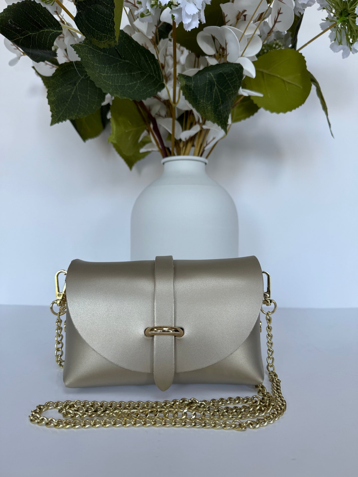 Myla - Leather Handbag with chain strap