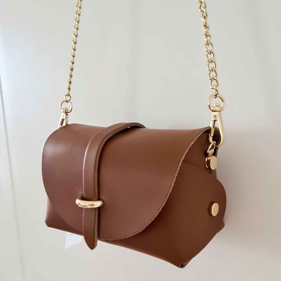 Myla - Leather Handbag with chain strap