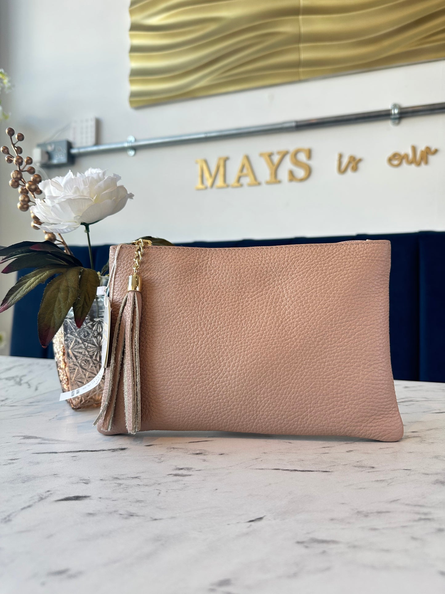 Kitty - Leather clutch/crossbody gold chain - 6 Colours