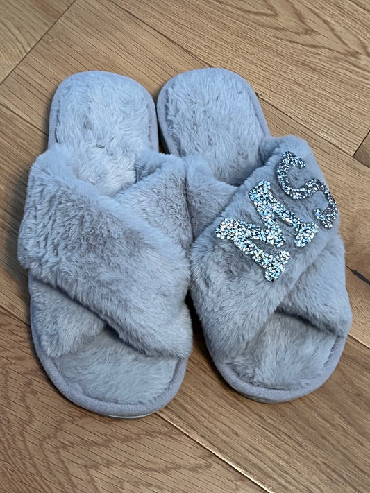 Fluffy Slippers - Grey